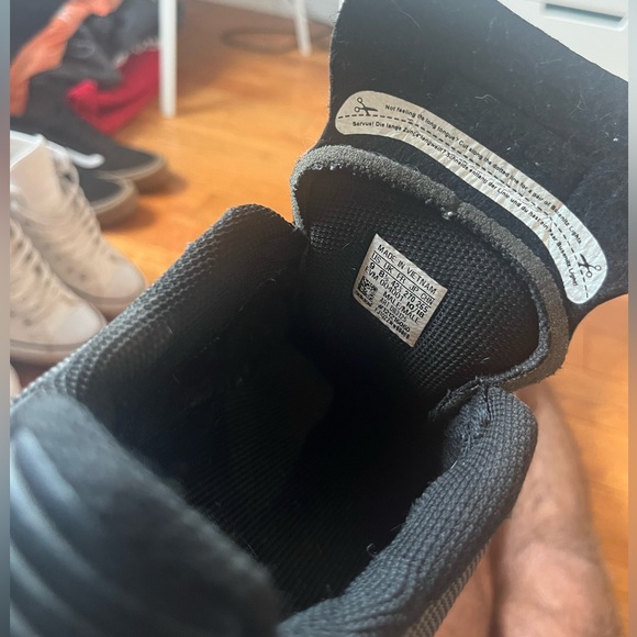 LIKE NEW ADIDAS BUSENITZ - Picture 6 of 9